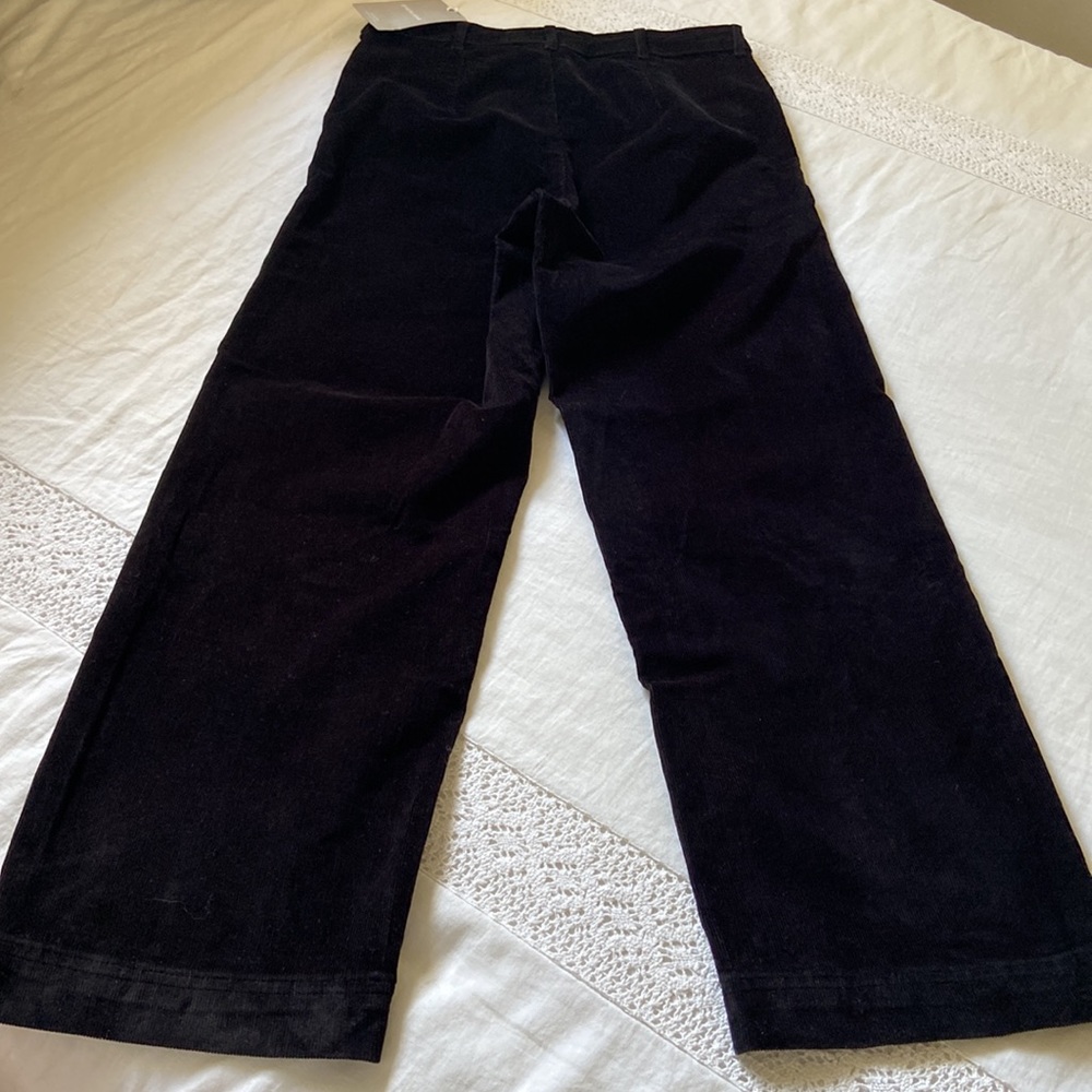 Everlane The Corduroy Wide-Leg Pant - Picture 11 of 13